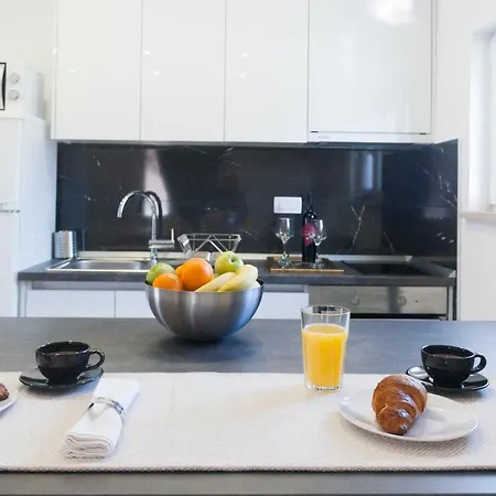 Apartment I.p.s. *