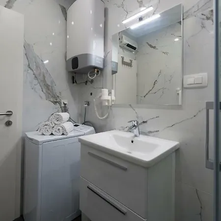 I.p.s. Apartment