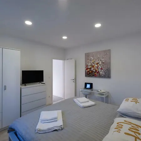 Ips With Free Parking Apartamento