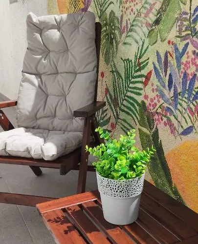 Ips Apartment With Free Parking