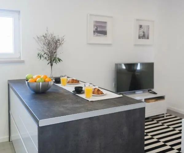 Ips Apartment With Free Parking