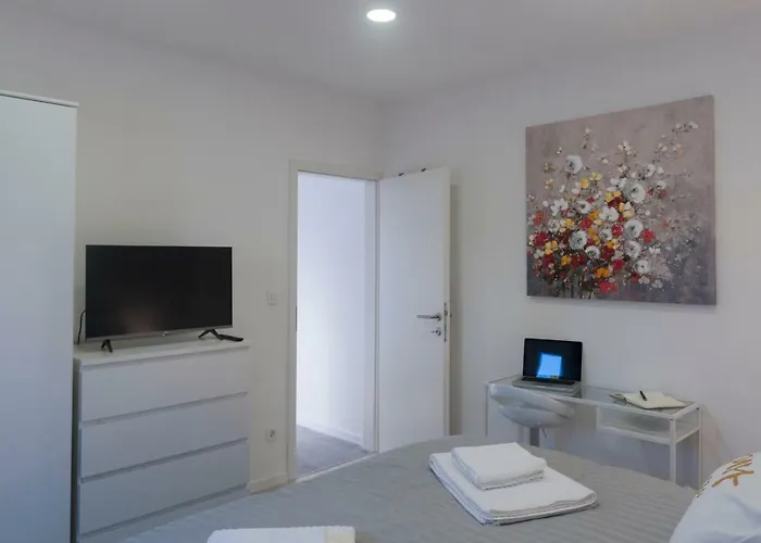 Ips Apartment With Free Parking Апартаменты Дубровник