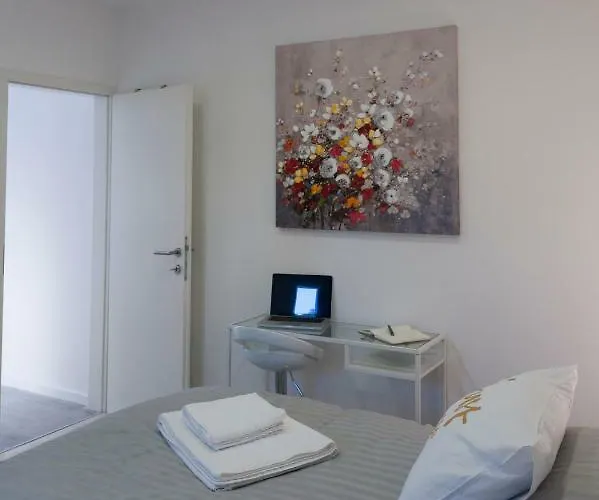 Апартаменты Ips Apartment With Free Parking *